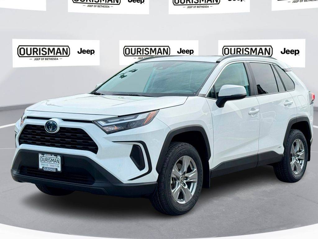 2024 Toyota RAV4 Hybrid XLE — SUV — 24,799 mi — Bethesda, MD