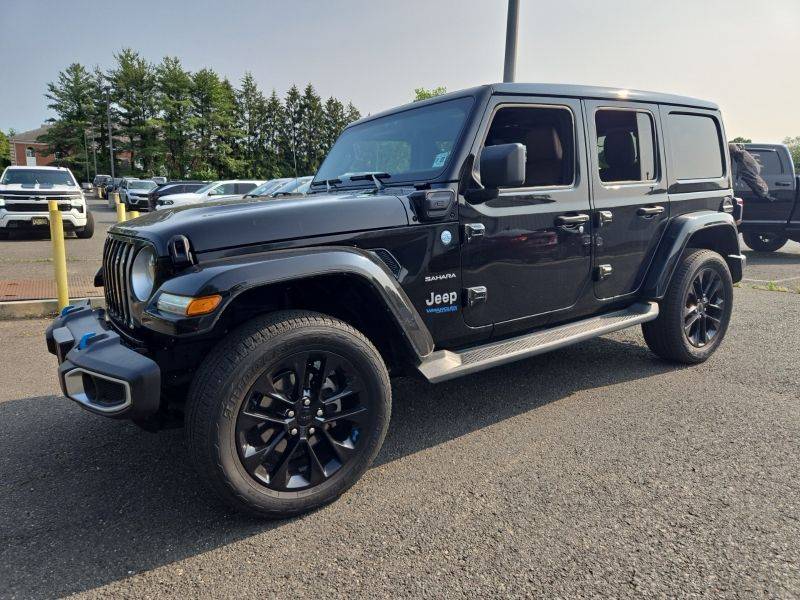 2022 Jeep Wrangler Sahara 4xe — SUV — 33,038 mi — Bethesda, MD