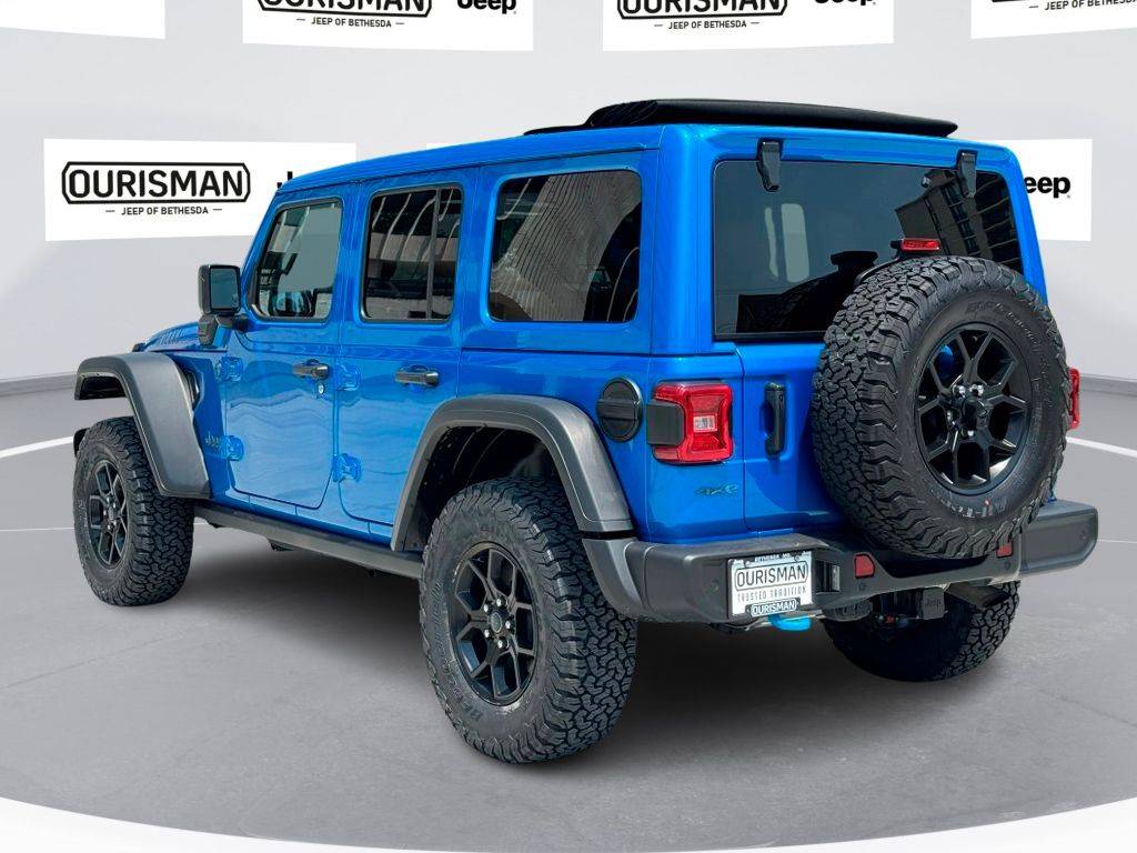 Thumbnail 4