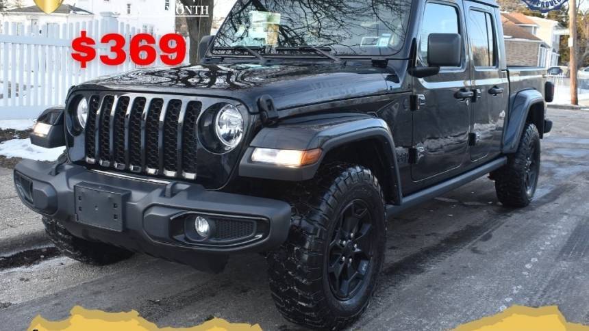 2021 Jeep Gladiator Willys — Pickup Truck — 28,026 mi — Valley Stream, NY