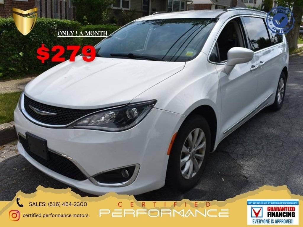 2022 Chrysler Pacifica Touring L — Minivan — 64,882 mi — Valley Stream, NY
