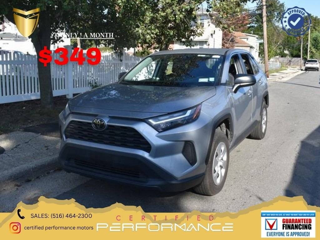 2024 Toyota RAV4 LE — SUV — 39,198 mi — Valley Stream, NY