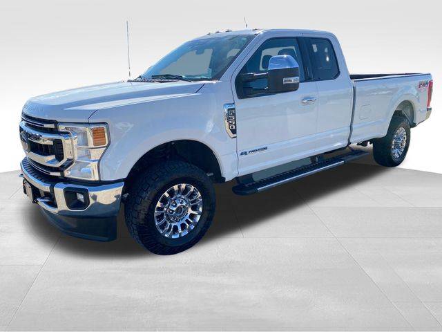2022 Ford Super Duty F-350 XLT — Pickup Truck — 27,595 mi — Junction City, KS