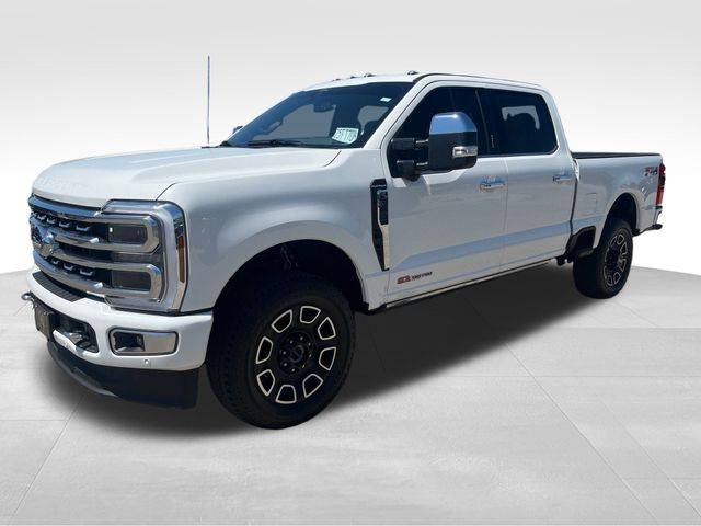 2024 Ford Super Duty F-350 Platinum — Pickup Truck — 27,838 mi — Junction City, KS
