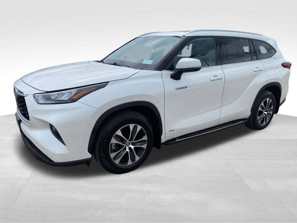 2020 Toyota Highlander Hybrid XLE — SUV — 71,197 mi — Junction City, KS