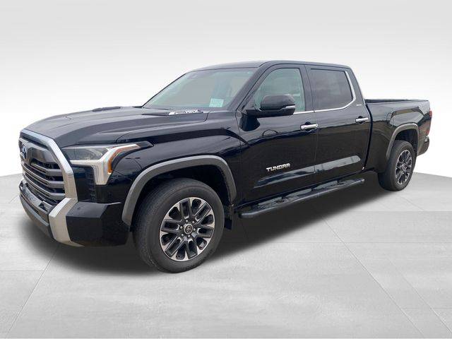2022 Toyota Tundra Hybrid Limited — Pickup Truck — 39,900 mi — Junction City, KS