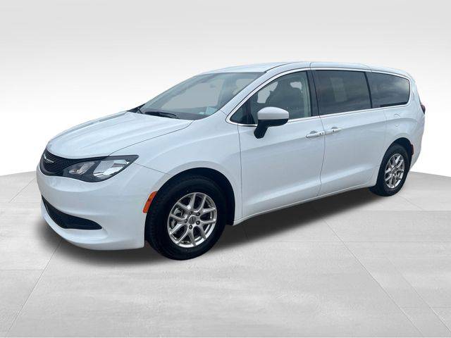 2022 Chrysler Voyager LX — Minivan — 68,199 mi — Junction City, KS