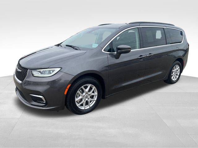 2022 Chrysler Pacifica Touring L — Minivan — 71,021 mi — Junction City, KS
