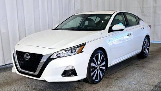 2019 Nissan Altima Platinum — Sedan — 43,971 mi — St. Louis, MO