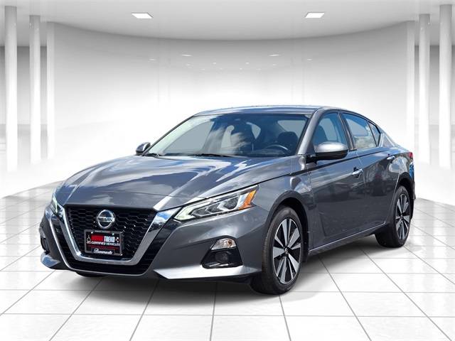 2020 Nissan Altima SV — Sedan — 40,130 mi — St. Louis, MO