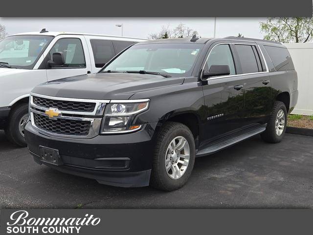 2017 Chevrolet Suburban LT — SUV — 81,566 mi — St. Louis, MO