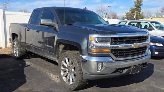 2018 Chevrolet Silverado 1500 LT — Pickup Truck — 106,612 mi — St. Louis, MO