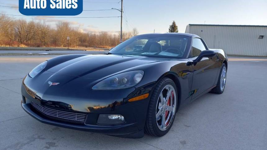 2005 Chevrolet Corvette Base — Coupe — 81,951 mi — Manitowoc, WI