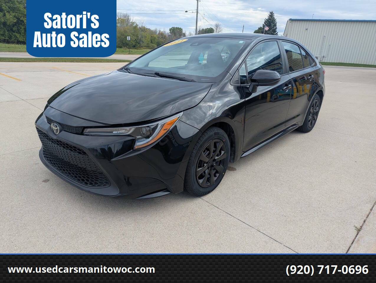 2021 Toyota Corolla LE — Sedan — 76,556 mi — Manitowoc, WI