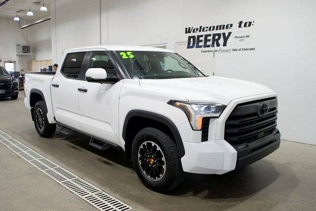2025 Toyota Tundra Limited — Pickup Truck — 8,118 mi — Pleasent Hill, IA