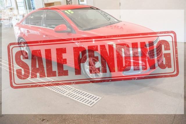 2015 Chevrolet Cruze 1LT — Sedan — 113,100 mi — Pleasent Hill, IA