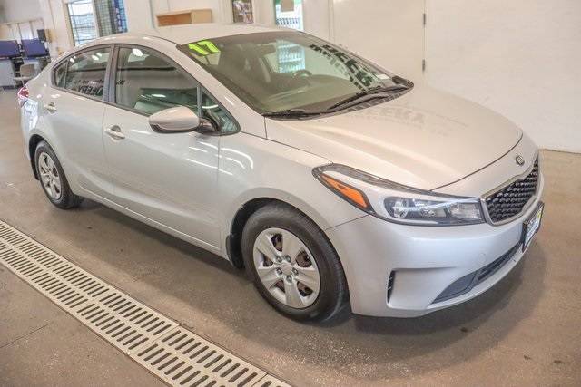 2017 Kia Forte LX — Sedan — 158,435 mi — Pleasent Hill, IA