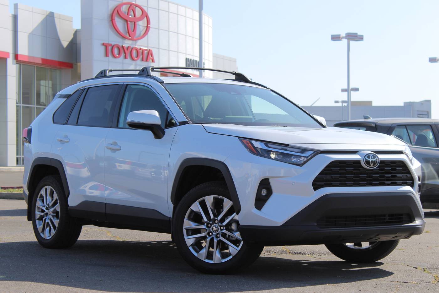 2024 Toyota RAV4 XLE Premium — SUV — 14,774 mi — Fairfield, CA