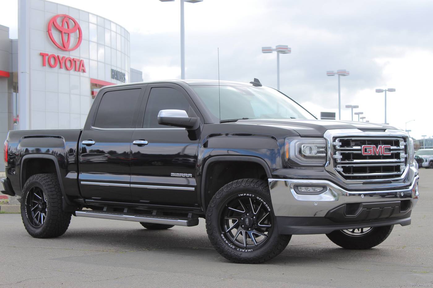 2018 GMC Sierra 1500 SLT — Pickup Truck — 125,400 mi — Fairfield, CA