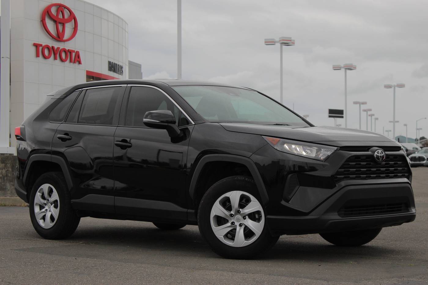 2022 Toyota RAV4 LE — SUV — 25,897 mi — Fairfield, CA