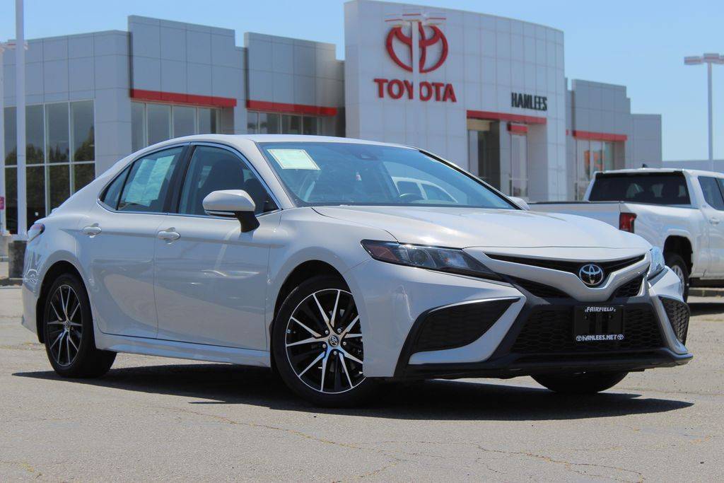 2022 Toyota Camry SE — Sedan — 37,929 mi — Fairfield, CA