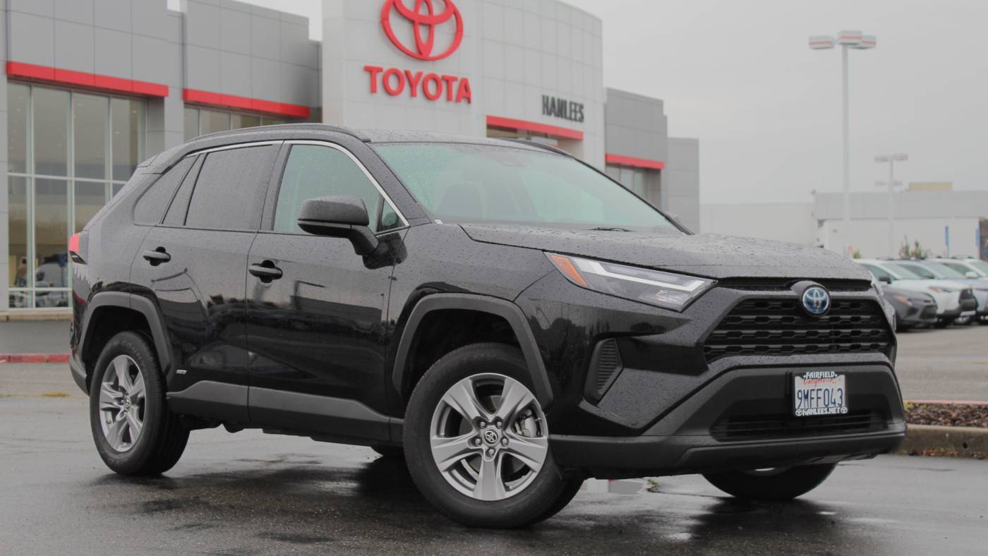 2024 Toyota RAV4 Hybrid LE — SUV — 18,978 mi — Fairfield, CA