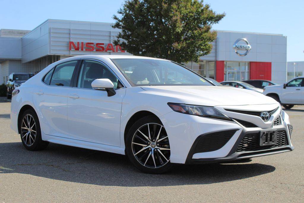 2022 Toyota Camry SE — Sedan — 64,576 mi — Fairfield, CA