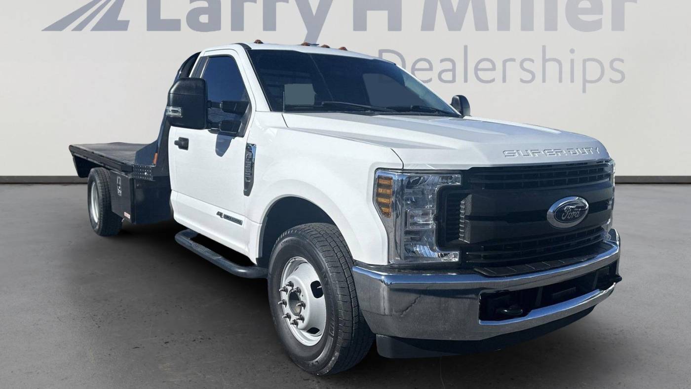 2019 Ford Super Duty F-350 Chassis Cab XL — Chassis Cab Truck — 19,122 mi — Albuquerque, NM