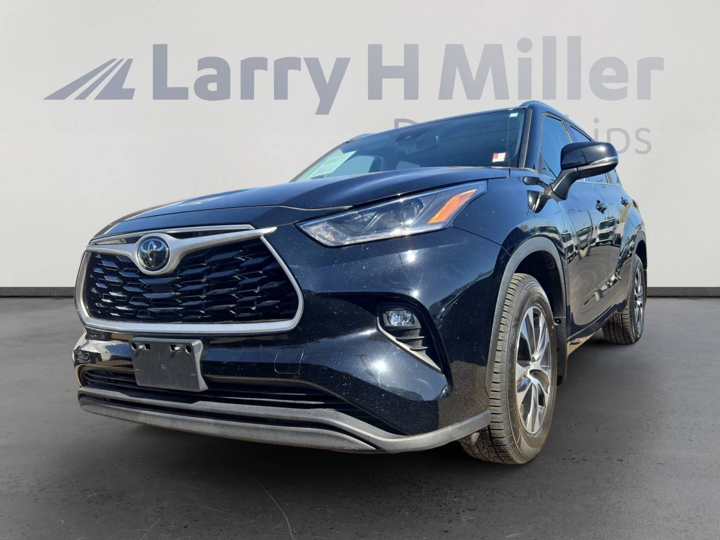 2021 Toyota Highlander XLE — SUV — 68,148 mi — Albuquerque, NM
