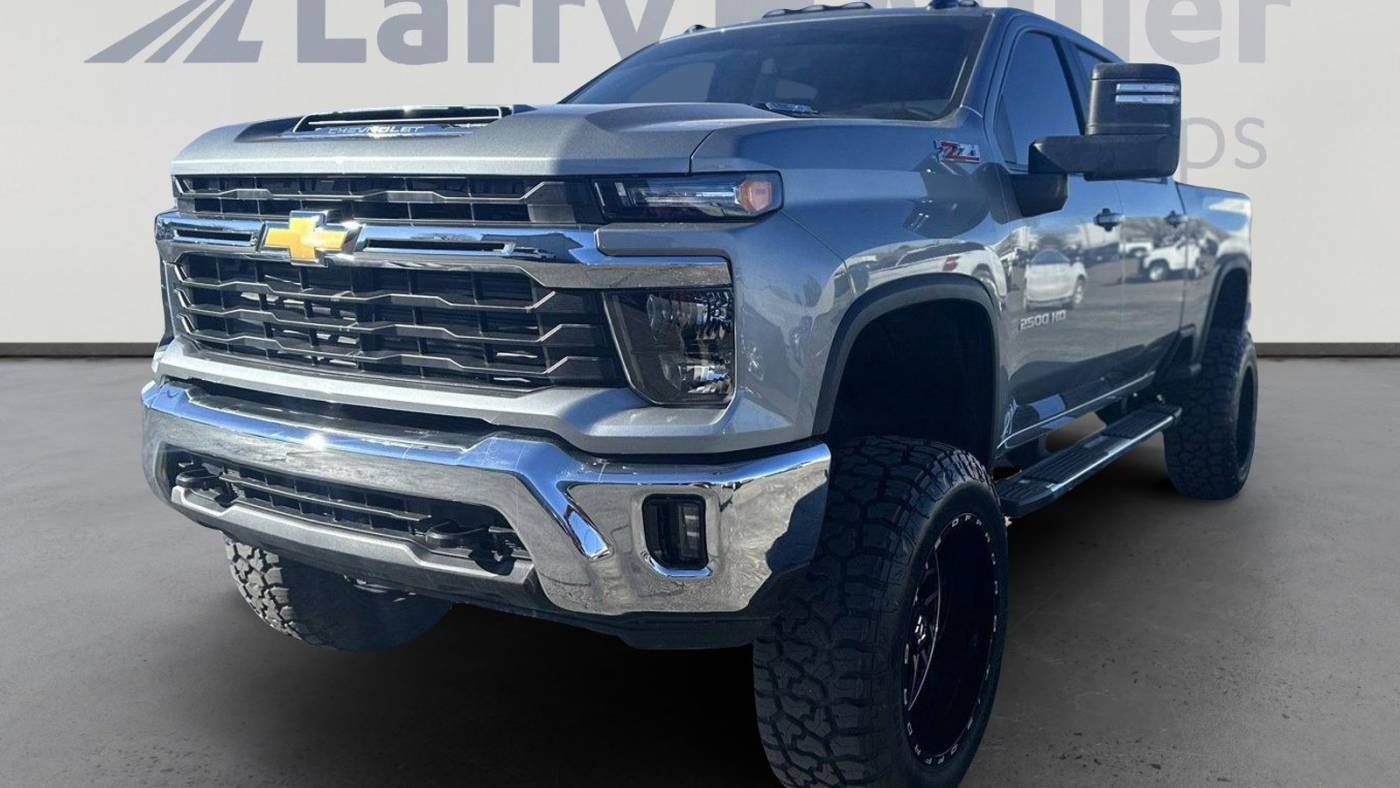 2025 Chevrolet Silverado 2500HD LT — Pickup Truck — 3,833 mi — Albuquerque, NM