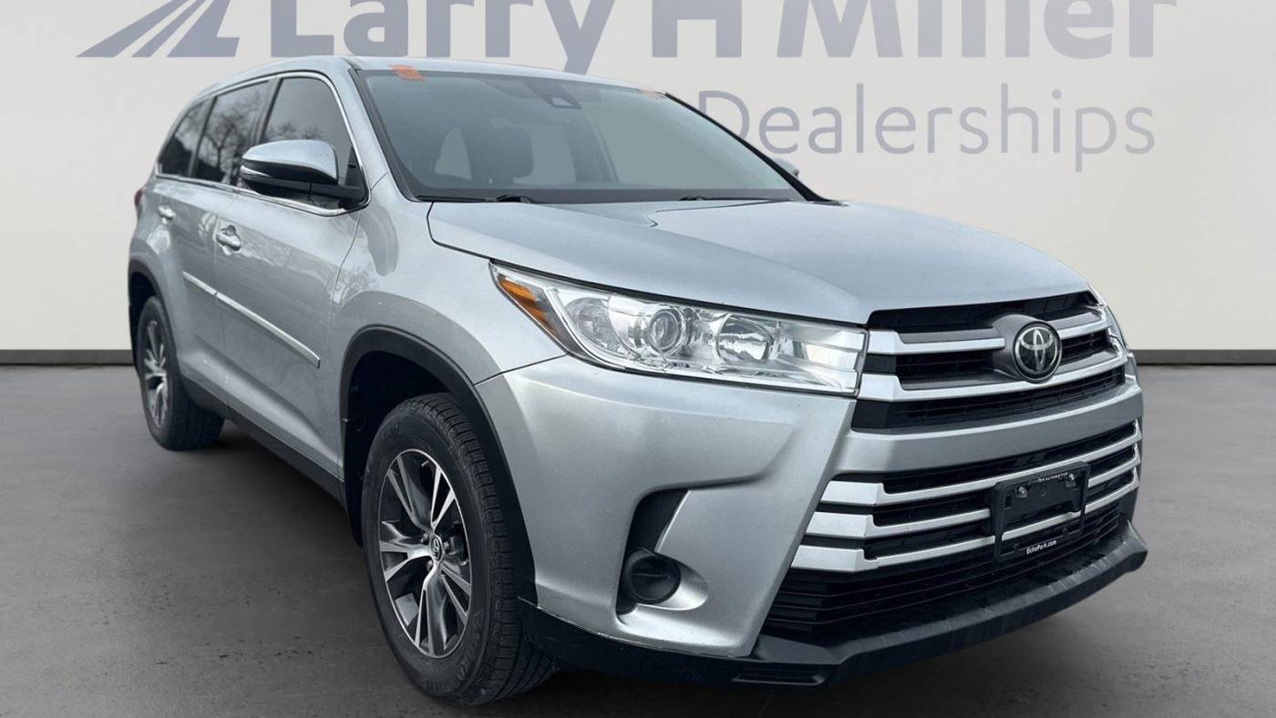 2019 Toyota Highlander LE V6 — SUV — 76,223 mi — Albuquerque, NM