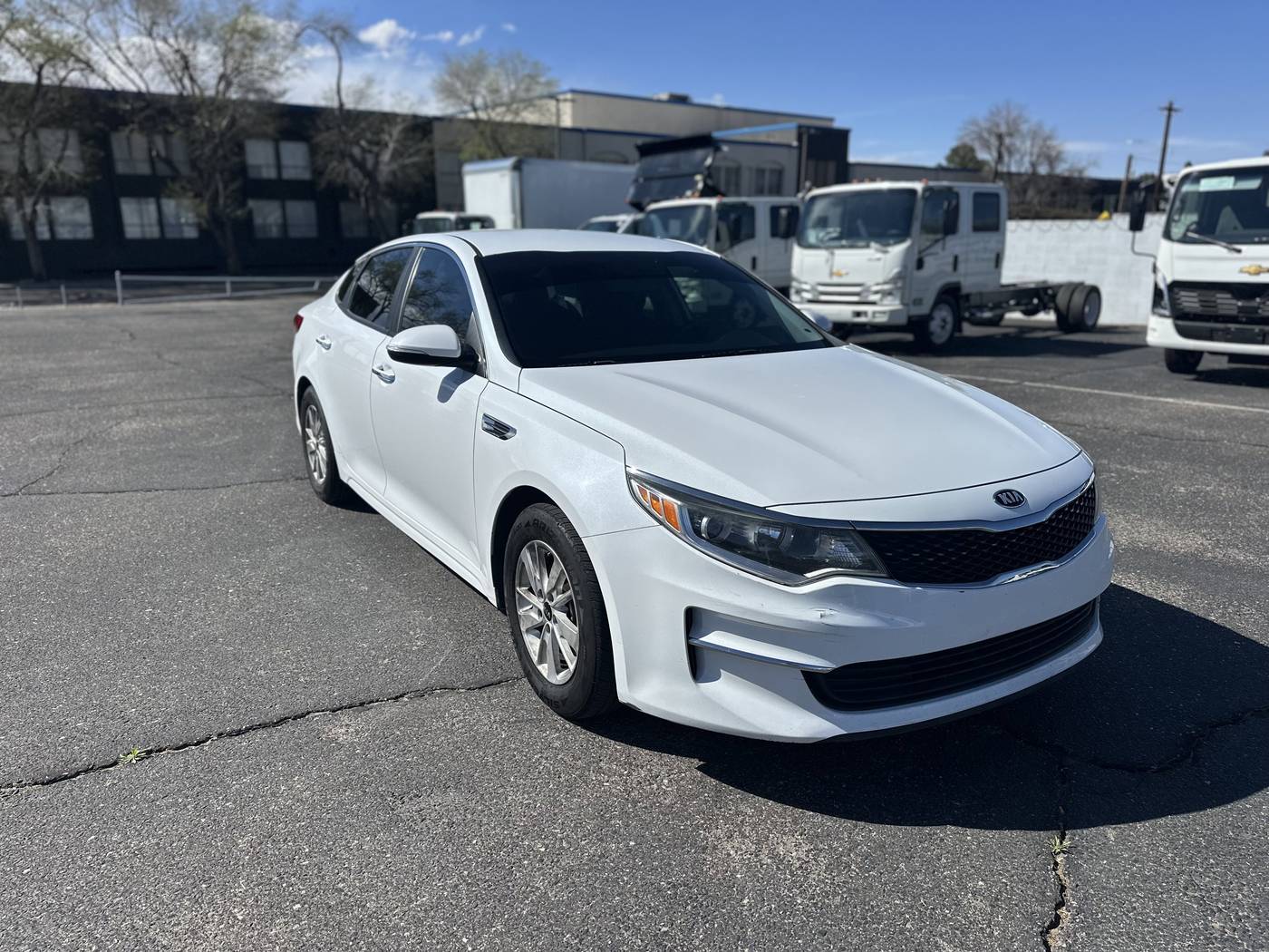 2018 Kia Optima LX — Sedan — 101,634 mi — Albuquerque, NM