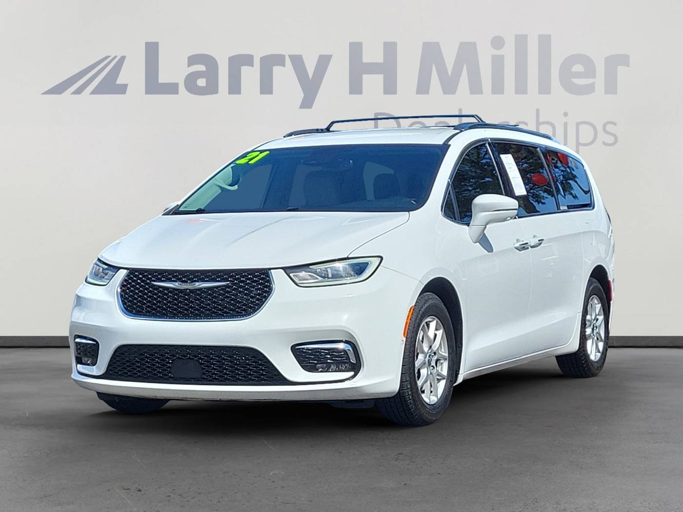 2021 Chrysler Pacifica Touring L — Minivan — 75,407 mi — Albuquerque, NM