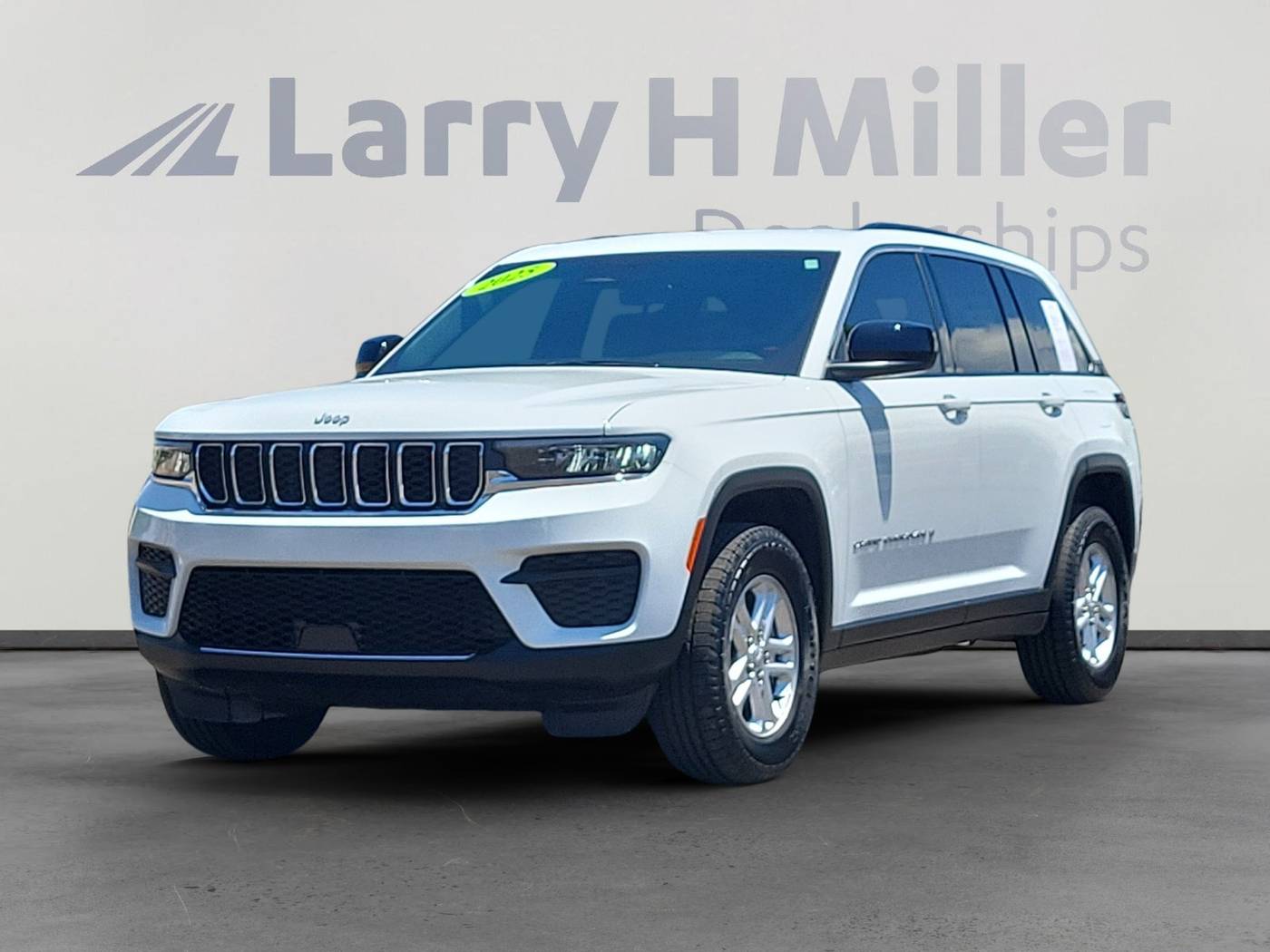 2025 Jeep Grand Cherokee Laredo — SUV — 8,739 mi — Albuquerque, NM