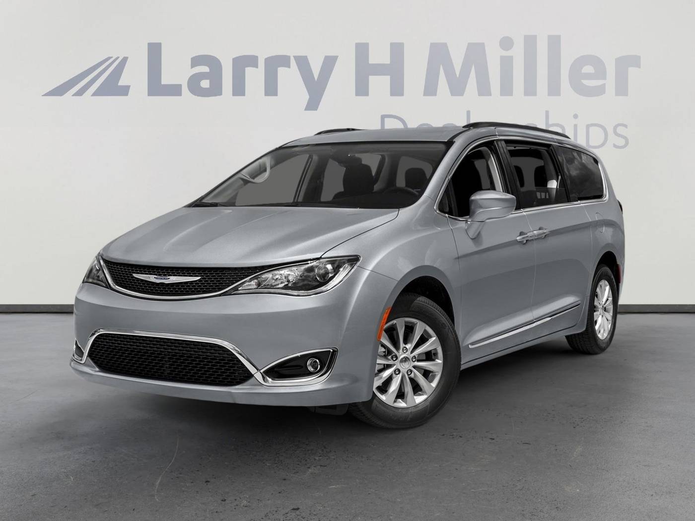 2017 Chrysler Pacifica Touring L — Minivan — 80,228 mi — Albuquerque, NM