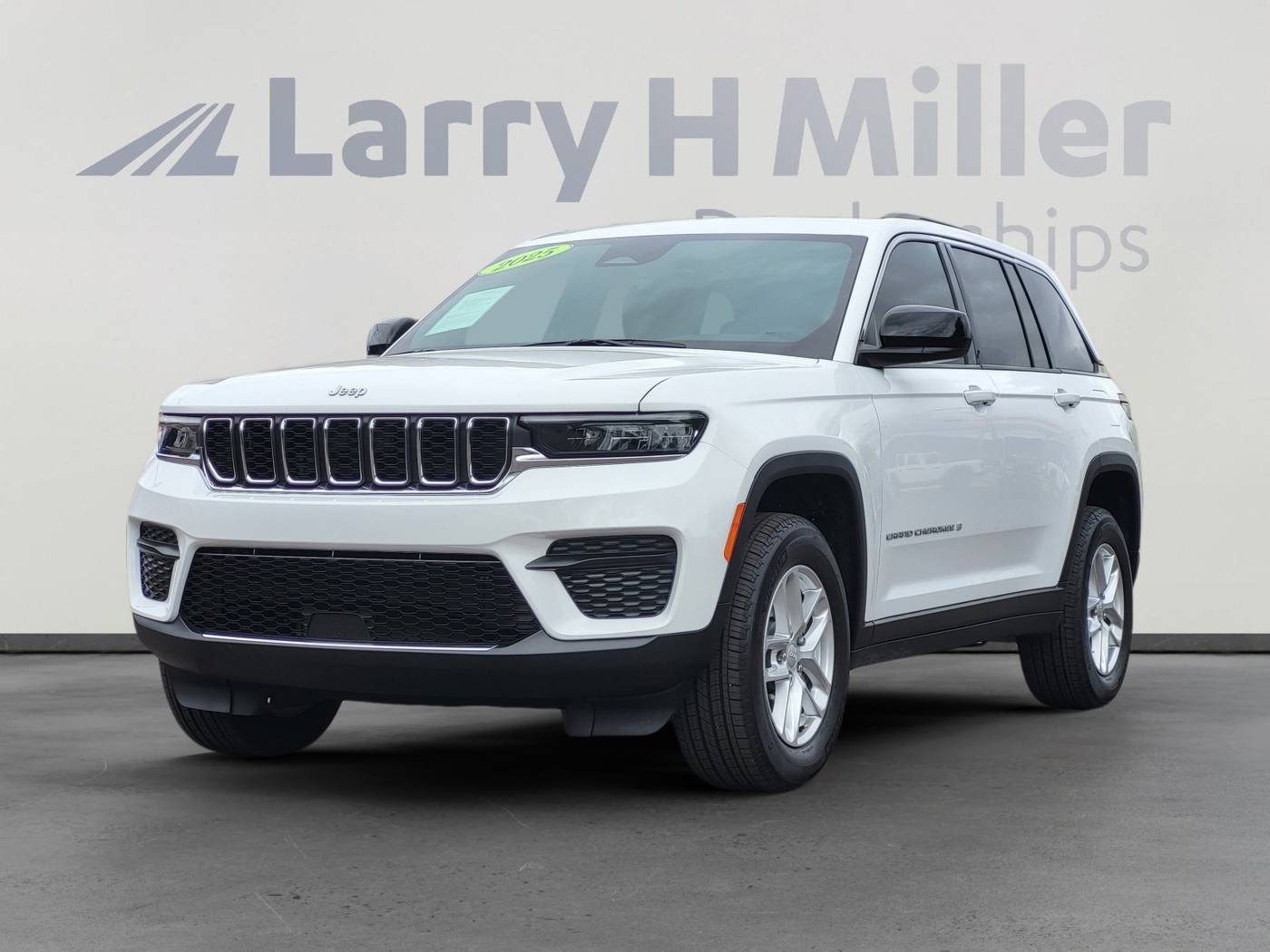 2025 Jeep Grand Cherokee Laredo — SUV — 828 mi — Albuquerque, NM