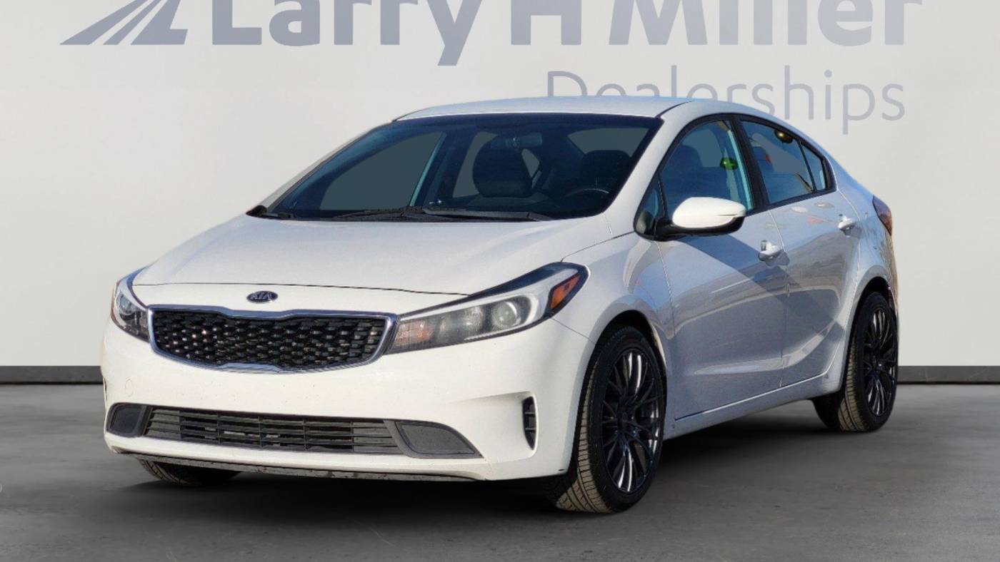 2018 Kia Forte LX — Sedan — 121,629 mi — Albuquerque, NM
