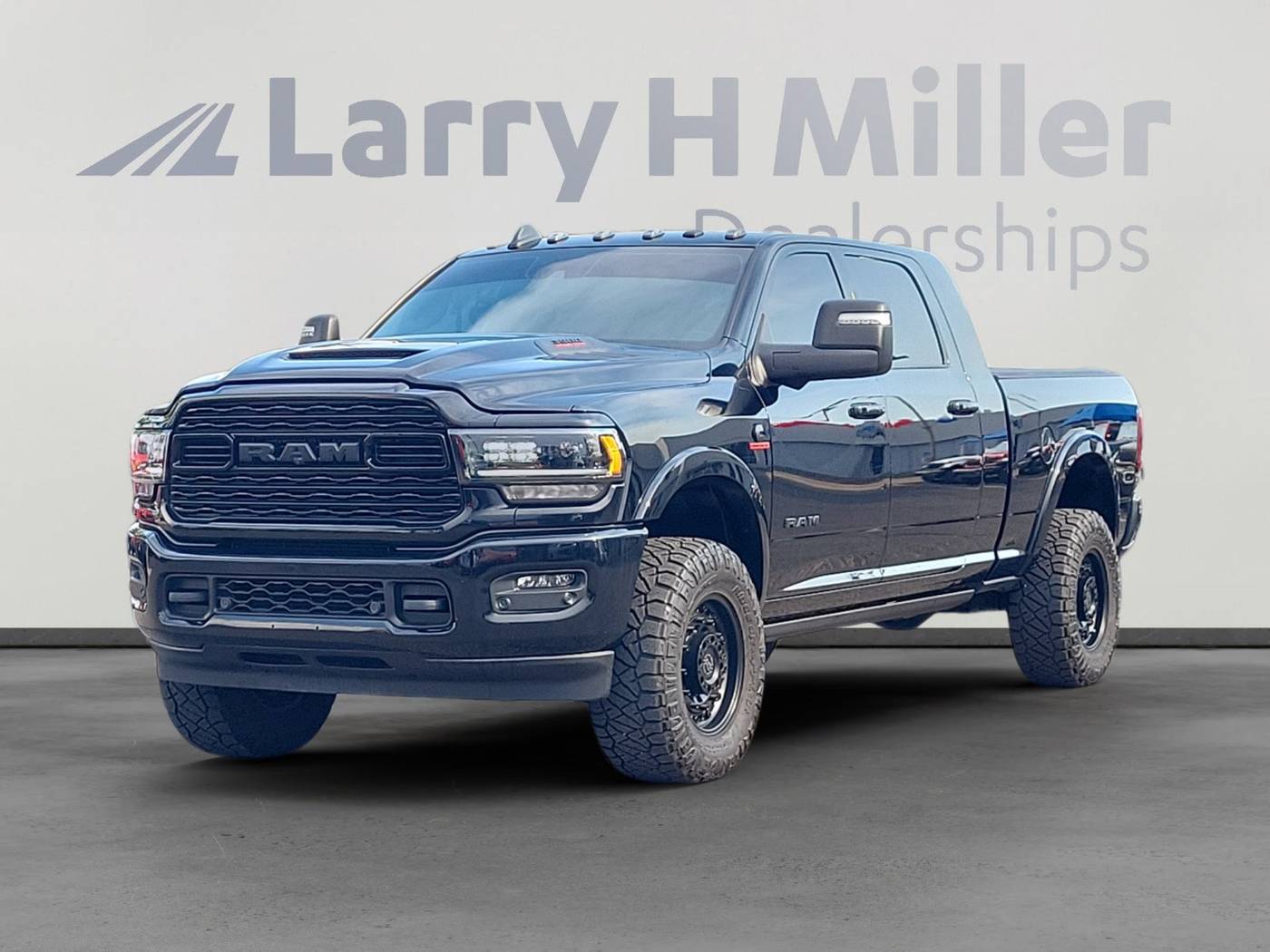 2024 Ram 3500 Limited — Pickup Truck — 18,037 mi — Albuquerque, NM