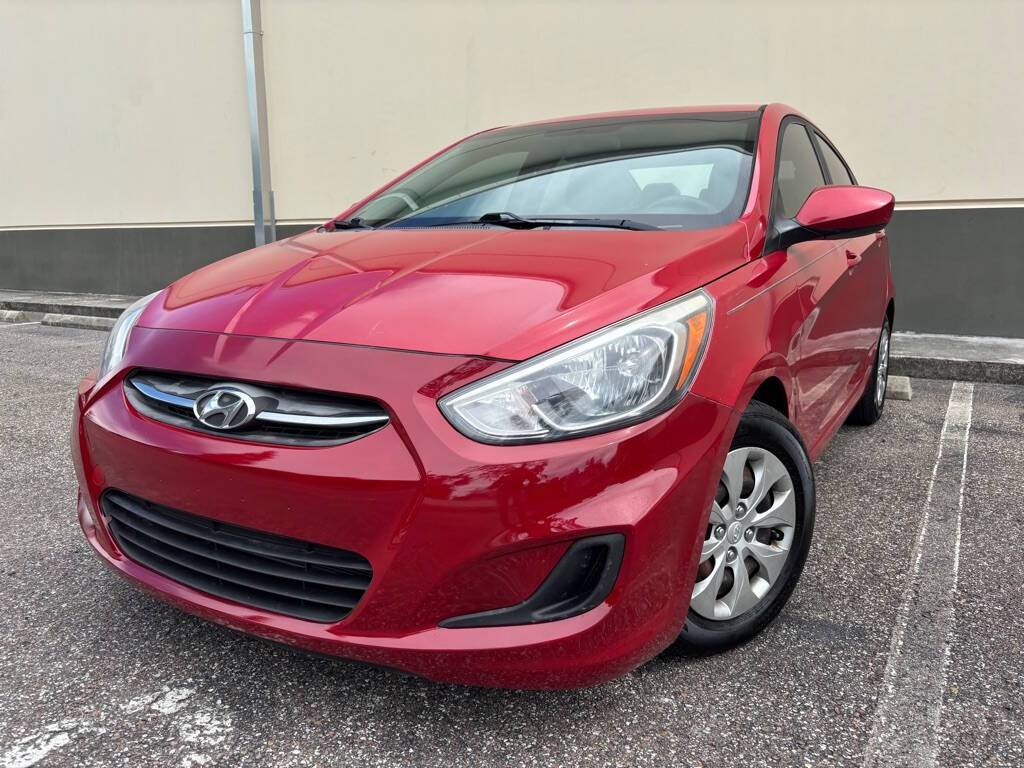 2017 Hyundai Accent SE — Sedan — 132,070 mi — Tampa, FL
