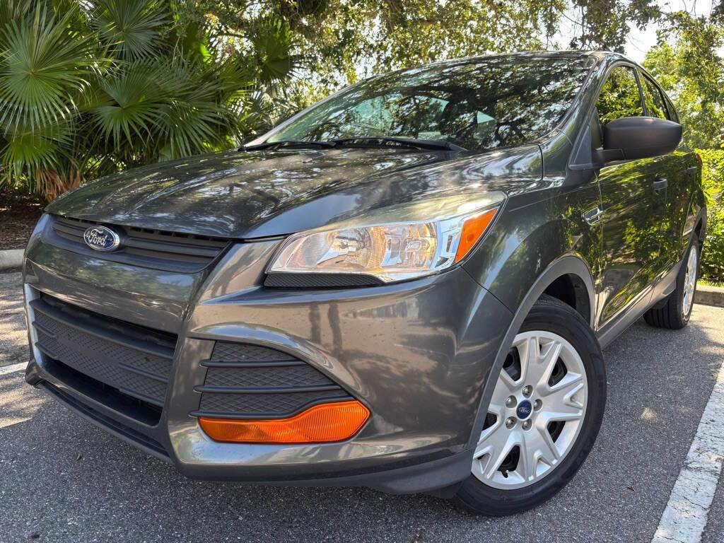 2015 Ford Escape S — SUV — 68,357 mi — Tampa, FL