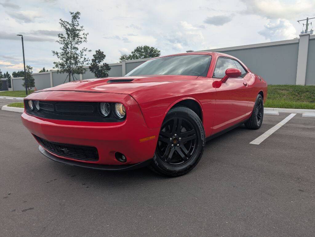 2019 Dodge Challenger SXT — Coupe — 48,565 mi — Tampa, FL