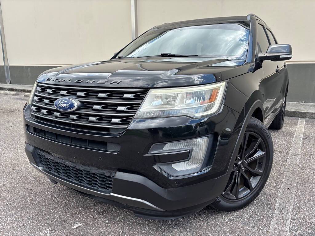 2017 Ford Explorer XLT — SUV — 144,554 mi — Tampa, FL