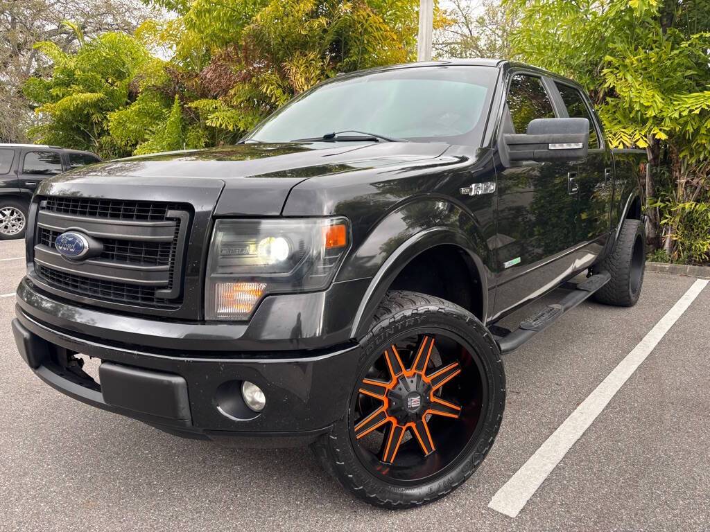 2013 Ford F-150 XL — Pickup Truck — 156,885 mi — Tampa, FL