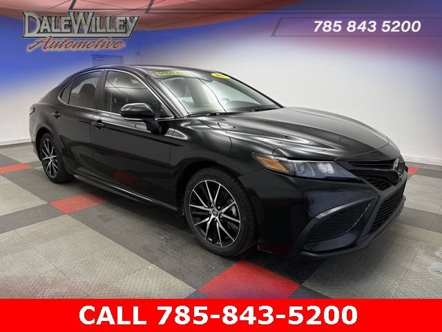 2023 Toyota Camry SE — Sedan — 59,932 mi — Lawrence, KS