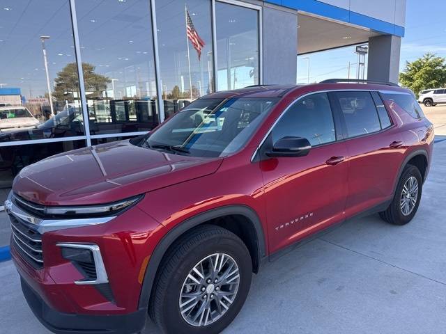 2025 Chevrolet Traverse LT — SUV — 31,369 mi — Lawrence, KS