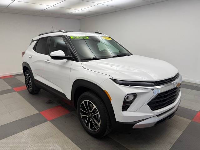 2024 Chevrolet Trailblazer LT — SUV — 9,829 mi — Lawrence, KS