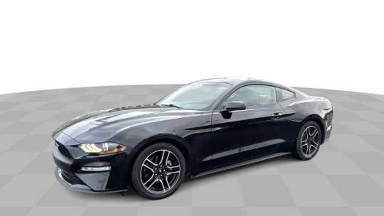 2020 Ford Mustang EcoBoost — Coupe — 69,904 mi — Center Line, MI