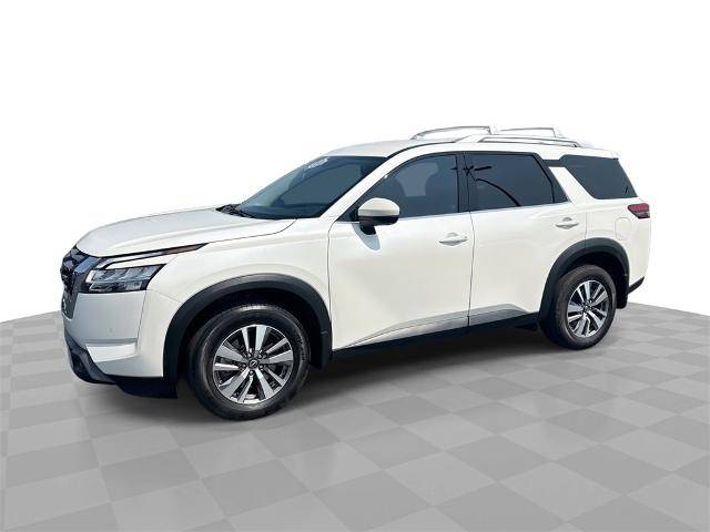 2022 Nissan Pathfinder SL — SUV — 22,187 mi — Center Line, MI