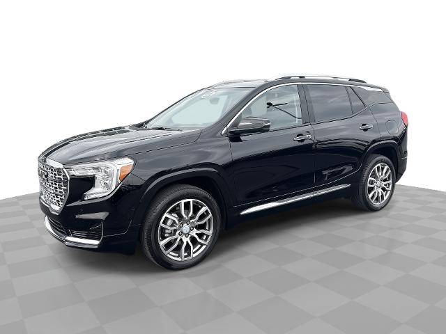 2023 GMC Terrain Denali — SUV — 10,182 mi — Center Line, MI