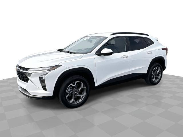 2024 Chevrolet Trax LT — SUV — 17,092 mi — Center Line, MI